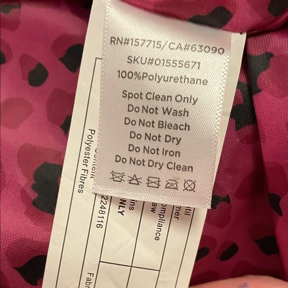 Women’s Bratz Pink Faux Fur/Black Jacket Size Small - Picture 8 of 8